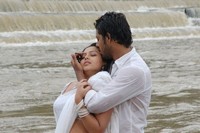 Idhayam Thiraiarangam Spicy Pics